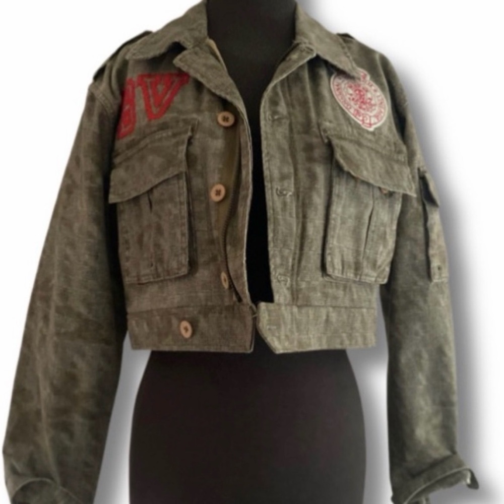 Cropped jacket - Picture 3 of 16